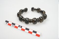 Foto von Bronzebuckelarmreif (NHMW-PRAE-025664)